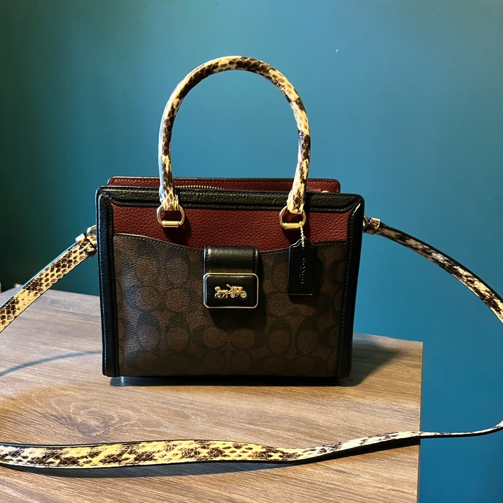 Coach purse
